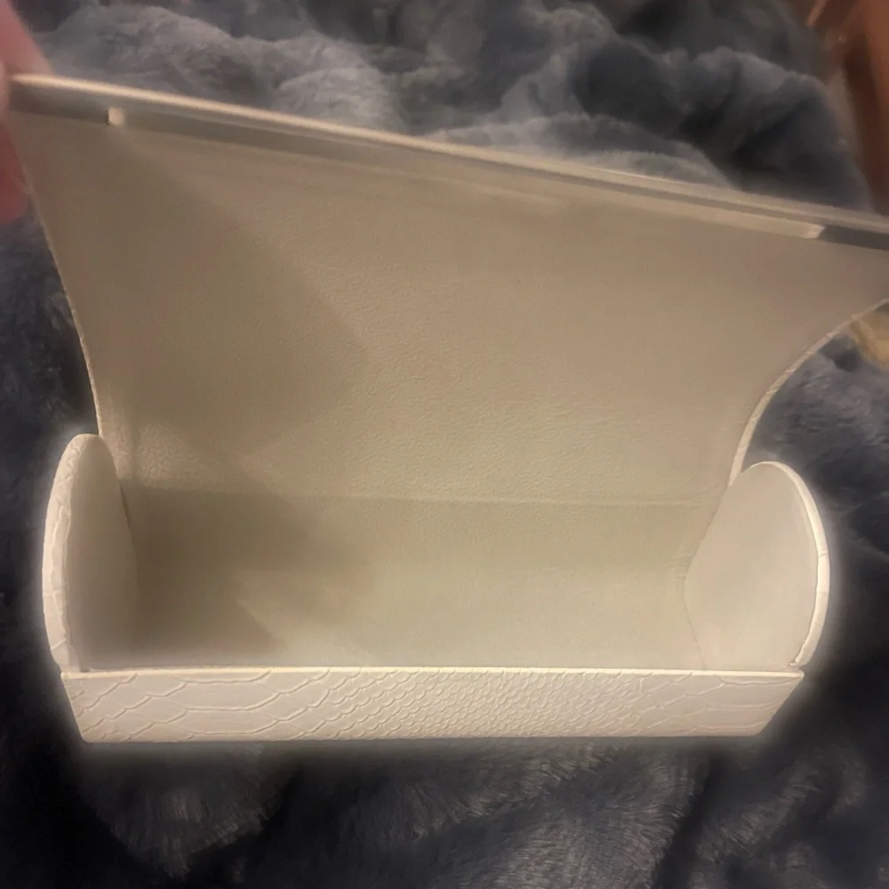 Jimmy Choo White Glasses Case Designer Luxury Chic Sunglasses Holder